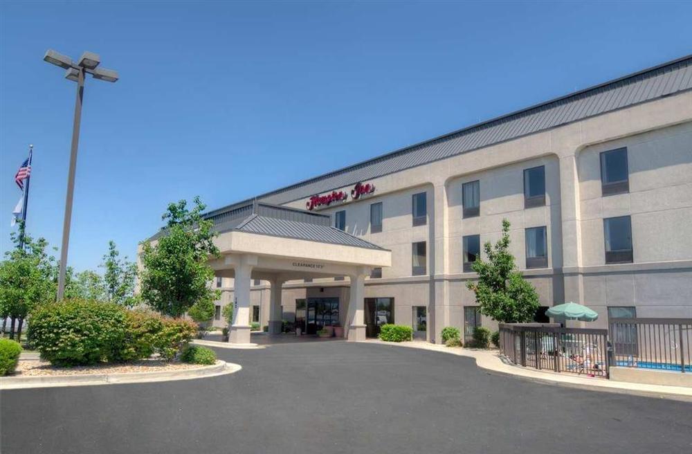 Hampton Inn Saint Robert Dış mekan fotoğraf